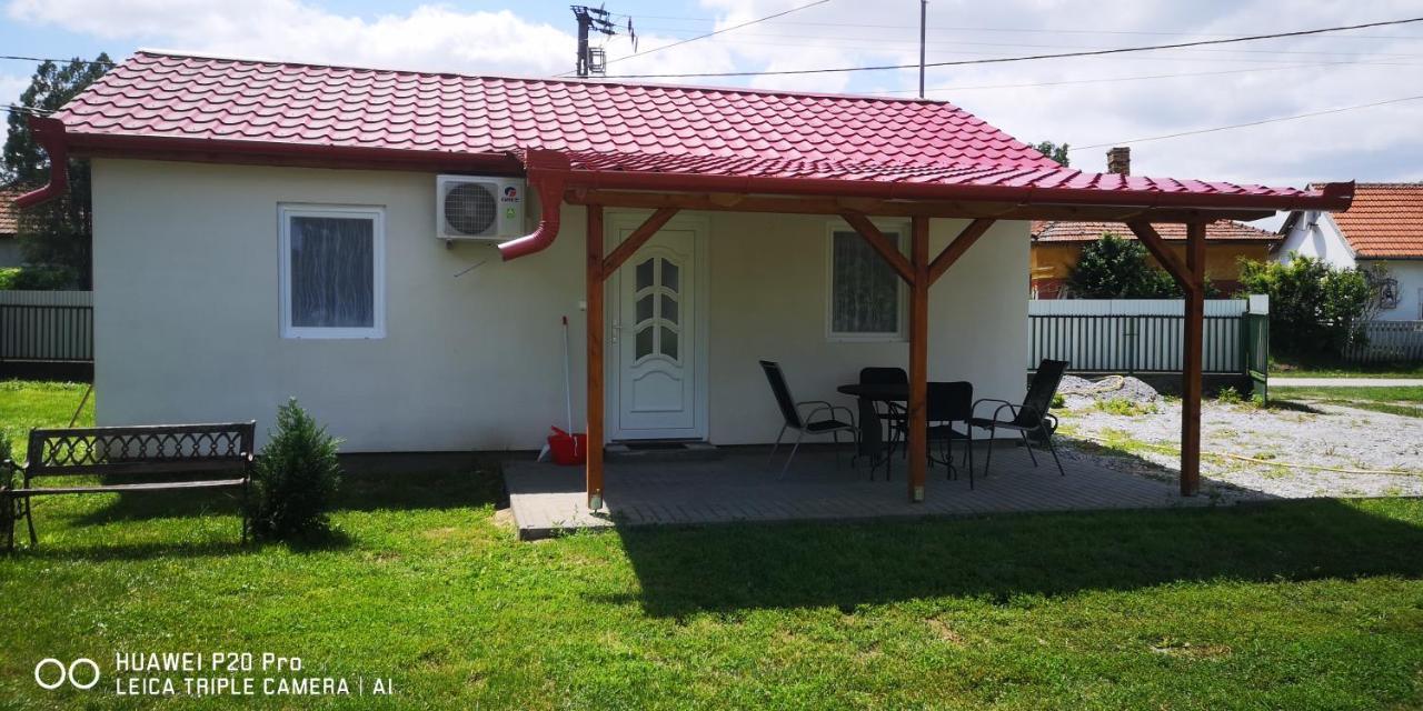 Rakoczi Vendeghaz Apartment Poroszlo Luaran gambar