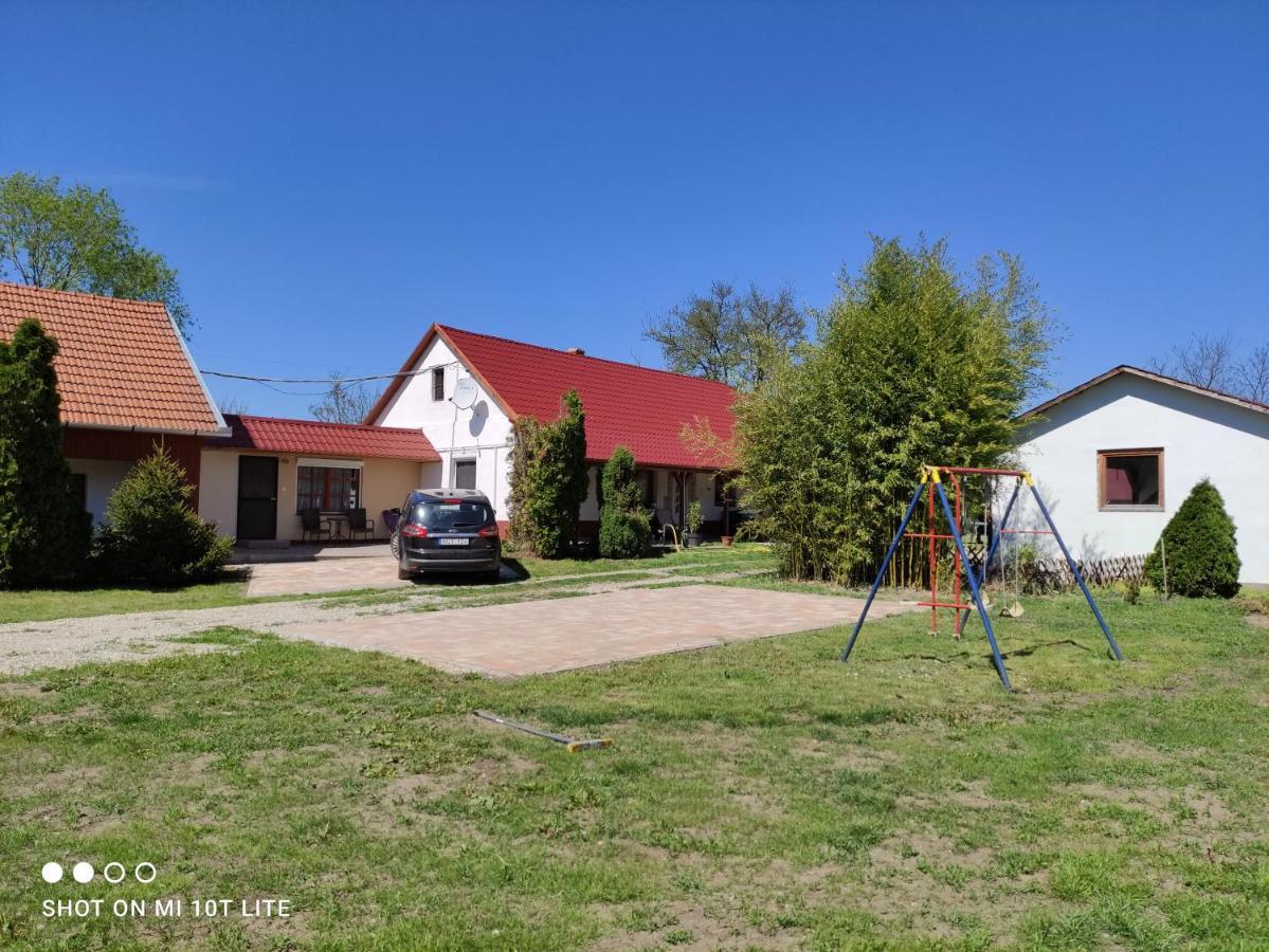 Rakoczi Vendeghaz Apartment Poroszlo Luaran gambar