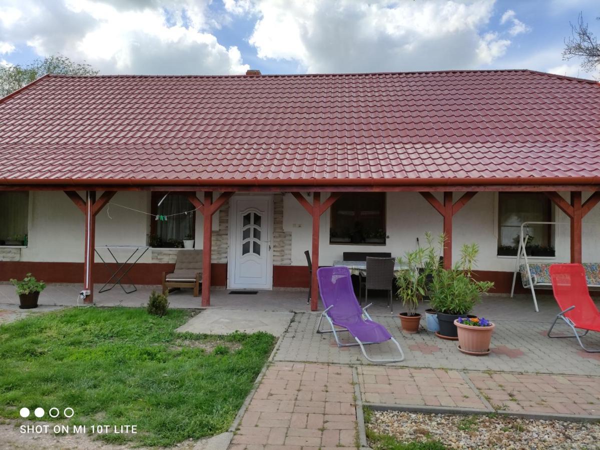 Rakoczi Vendeghaz Apartment Poroszlo Luaran gambar