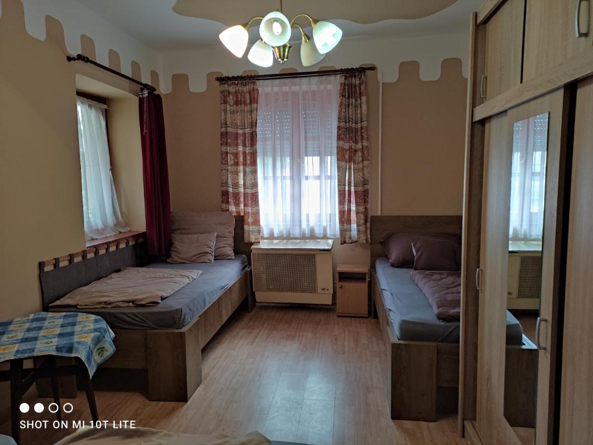 Rakoczi Vendeghaz Apartment Poroszlo Luaran gambar