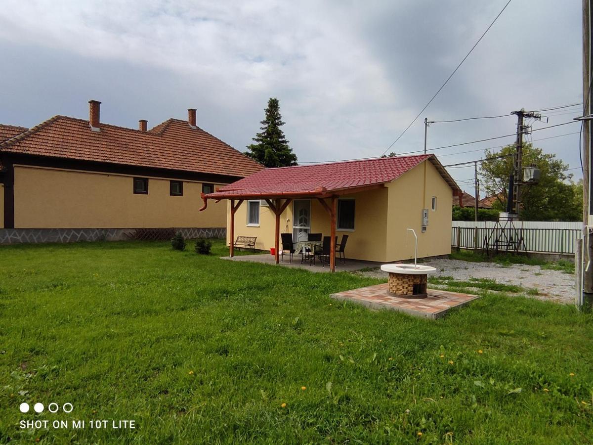 Rakoczi Vendeghaz Apartment Poroszlo Luaran gambar