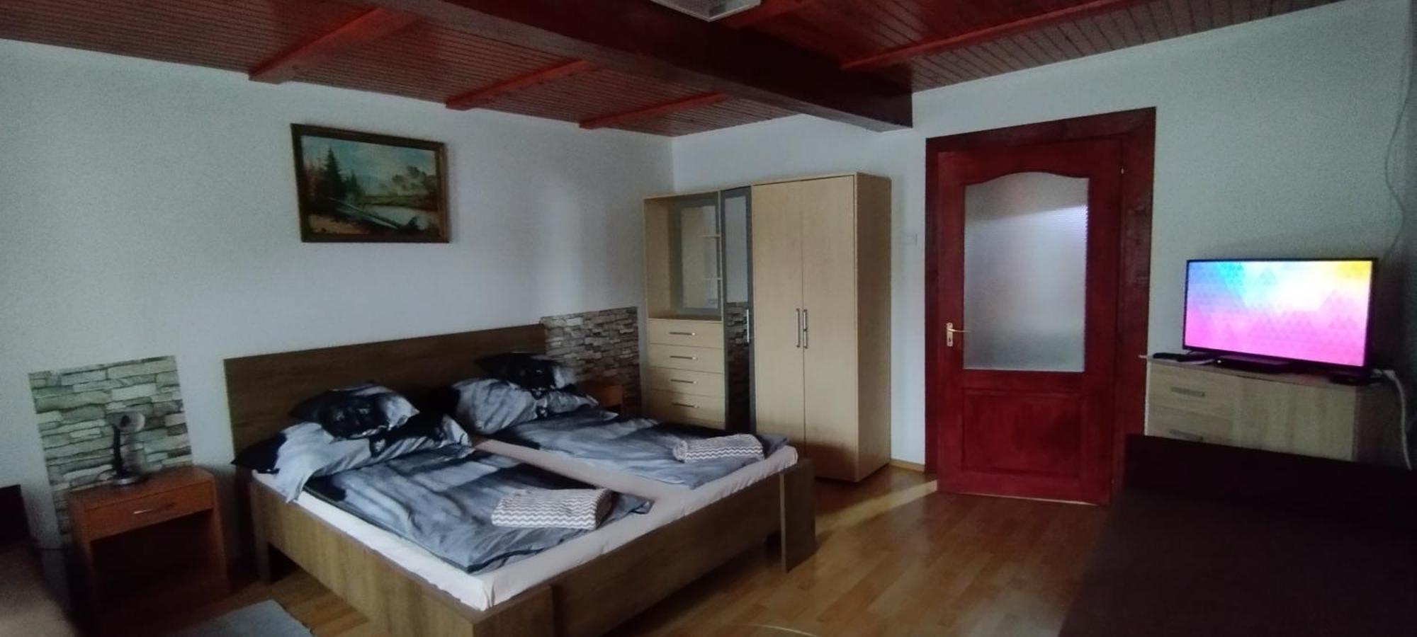 Rakoczi Vendeghaz Apartment Poroszlo Bilik gambar