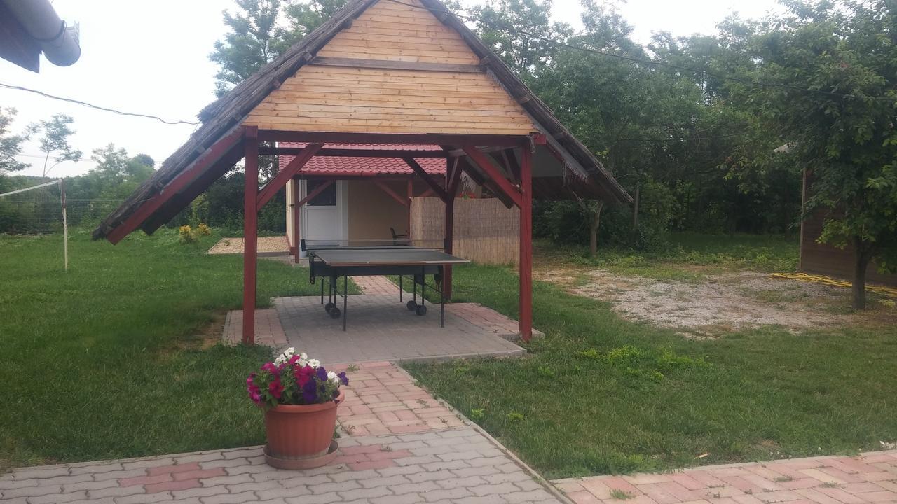 Rakoczi Vendeghaz Apartment Poroszlo Luaran gambar